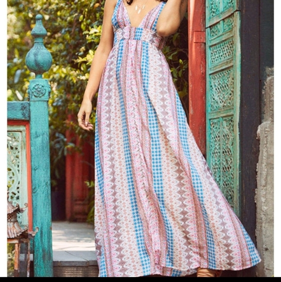 SOLD Lulu's Maxine Relaxin Maxi Dress - Picture 7 of 12